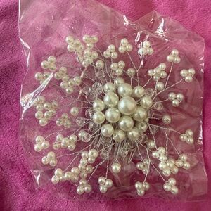 Pearl Cluster Hair Pin – White Bridal Hairpiece Accessories (Classic Style)